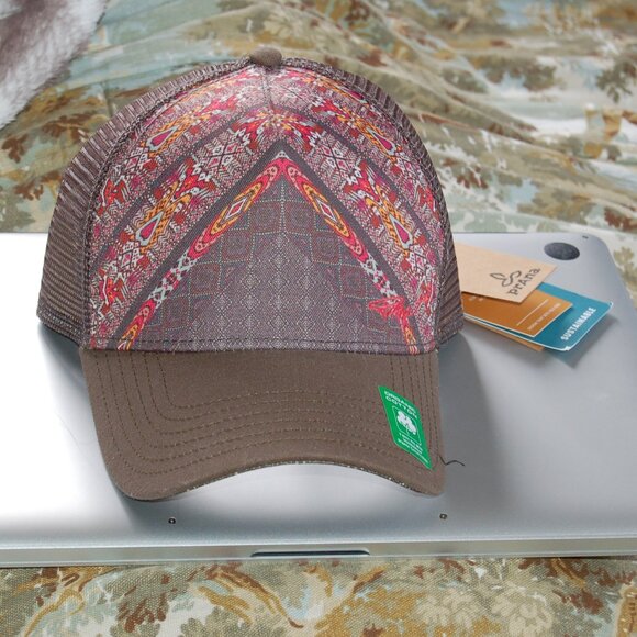 prAna | Women's Red La Viva Truckers Hat Snap-back One Size Fits All NWT (RARE) - Picture 2 of 13